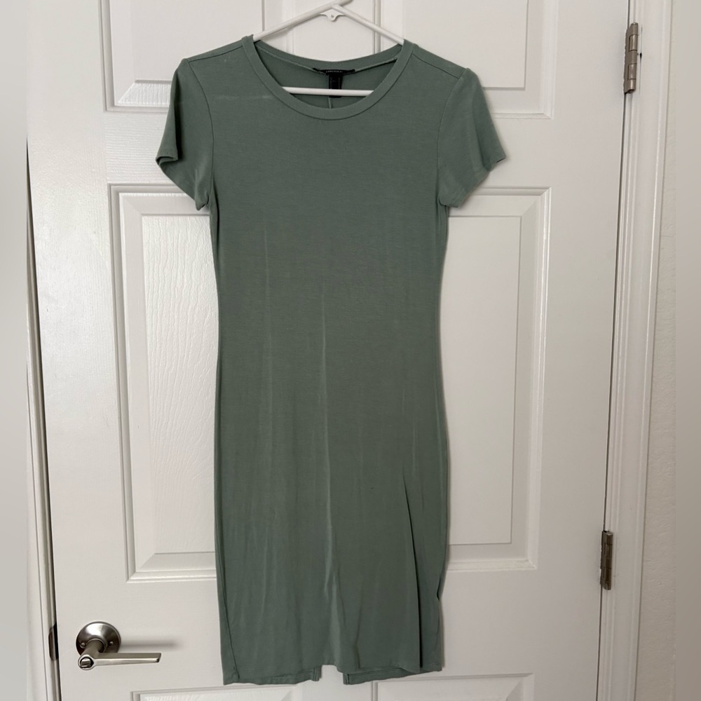 Forever 21 Sage Green Midi T-Shirt Dress